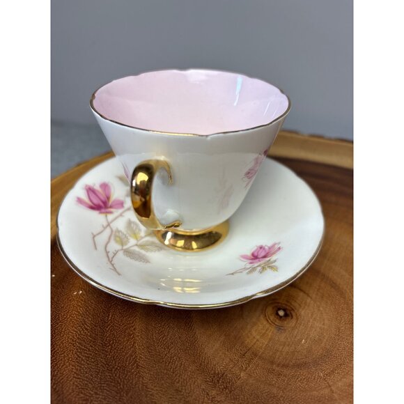 Old Royal Bone China Teacup & Saucer Set Pink Floral Gold Trim England - Picture 7 of 16